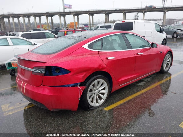 2018 Tesla Model S 100d/75d/p100d მანქანა იყიდება აუქციონზე, vin: 5YJSA1E26JF277471, აუქციონის ნომერი: 40058899