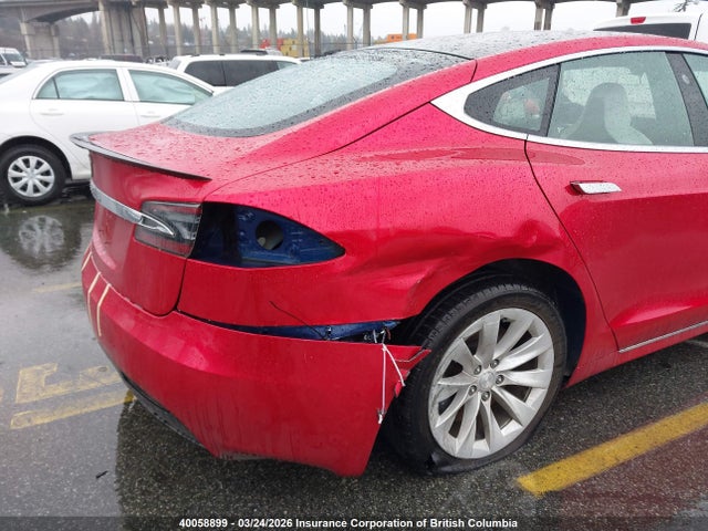 2018 Tesla Model S 100d/75d/p100d მანქანა იყიდება აუქციონზე, vin: 5YJSA1E26JF277471, აუქციონის ნომერი: 40058899