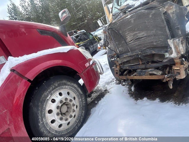 Volvo Vn L 2017 4V4NC9EH6HN976089 Image 8