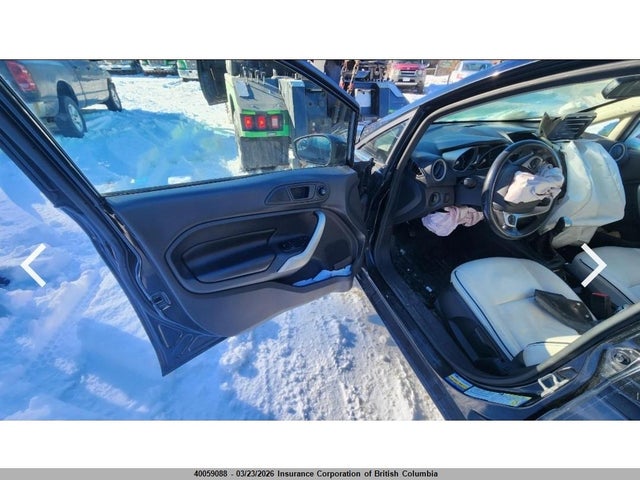 2011 Ford Fiesta Ses მანქანა იყიდება აუქციონზე, vin: 3FADP4FJ4BM123472, აუქციონის ნომერი: 40059088
