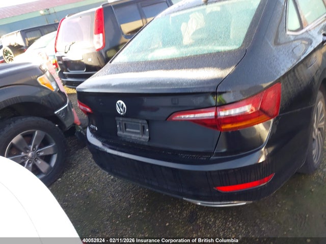 3VWG57BU1KM244231 Volkswagen Jetta Sel Premium