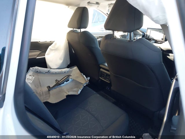 40049010 :رقم المزاد ، 2T3R1RFV4NC274026 vin ، 2022 Toyota Rav4 Xle/xle Premium مزاد بيع