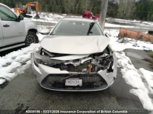 40059196 :رقم المزاد ، 5YFBPMBE1NP360542 vin ، 2022 Toyota Corolla L/le/xle مزاد بيع