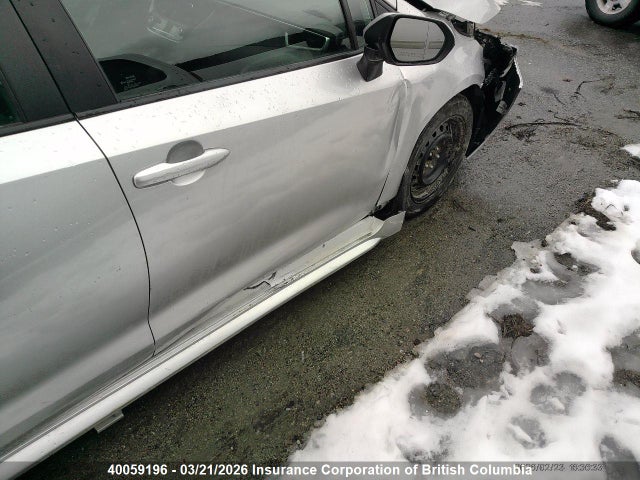 40059196 :رقم المزاد ، 5YFBPMBE1NP360542 vin ، 2022 Toyota Corolla L/le/xle مزاد بيع