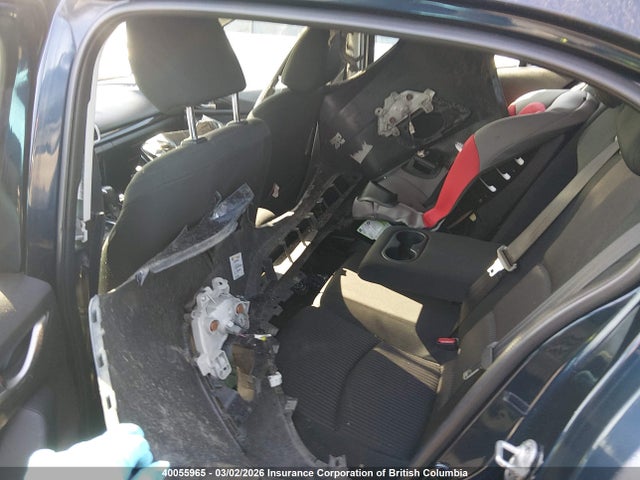 3MZBM1L73FM131986 Mazda 3 TOURING