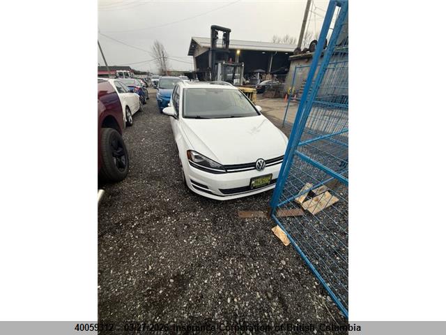 Продажа на аукционе авто 2017 Volkswagen Golf, vin: 3VW017AU4HM538472, номер лота: 40059312