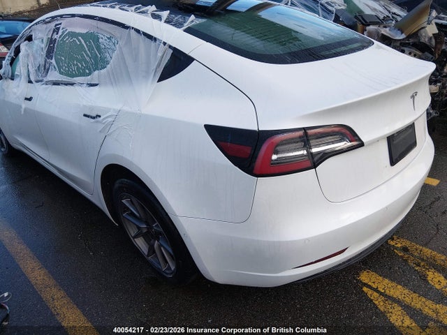 Продажа на аукционе авто 2022 Tesla Model 3, vin: 5YJ3E1EAXNF336883, номер лота: 40054217