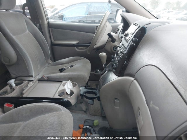 2004 Toyota Sienna Ce მანქანა იყიდება აუქციონზე, vin: 5TDZA29C54S004349, აუქციონის ნომერი: 40059435