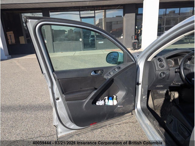 WVGJV3AX7EW610996 Volkswagen Tiguan S/se/sel/r-line