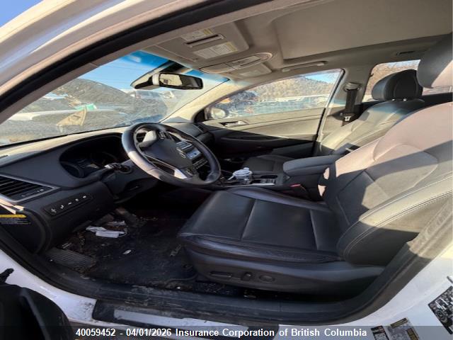 KM8J3CA28JU711321 Hyundai Tucson Limited/sport And Eco/se