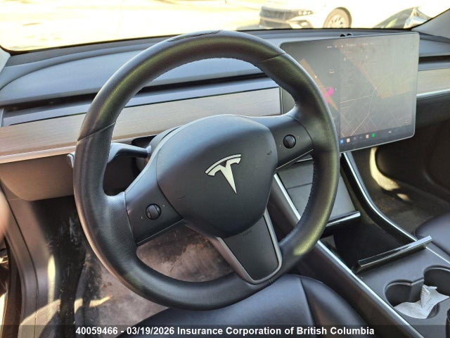 2020 Tesla Model 3 მანქანა იყიდება აუქციონზე, vin: 5YJ3E1EA5LF738422, აუქციონის ნომერი: 40059466