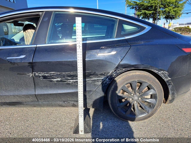 2020 Tesla Model 3 მანქანა იყიდება აუქციონზე, vin: 5YJ3E1EA5LF738422, აუქციონის ნომერი: 40059466