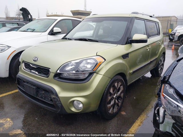 40058012 :رقم المزاد ، KNDJT2A68D7621154 vin ، 2013 Kia Soul +/!/sport مزاد بيع