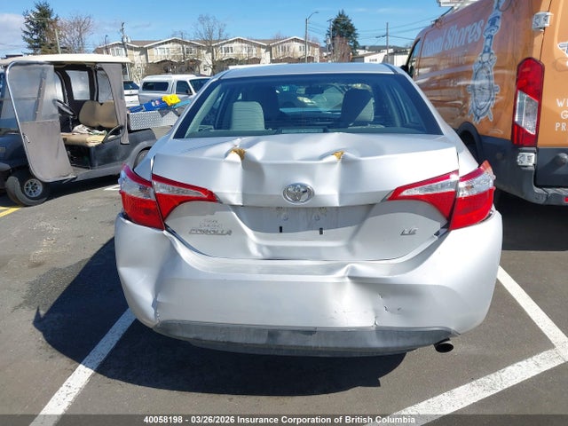 40058198 :رقم المزاد ، 2T1BURHE4FC334127 vin ، 2015 Toyota Corolla L/le/le Pls/prm/s/s Pls مزاد بيع