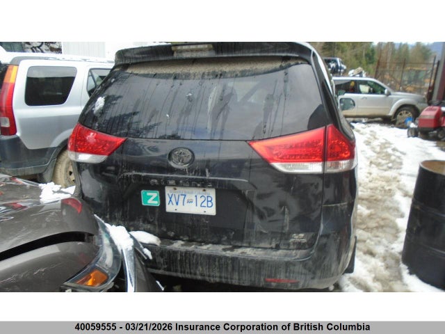 Продажа на аукционе авто 2013 Toyota Sienna Le, vin: 5TDJK3DC6DS062221, номер лота: 40059555
