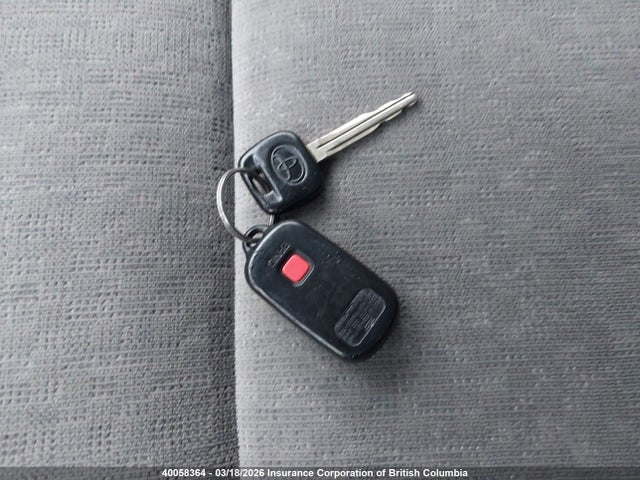 40058364 :رقم المزاد ، 2T1BR32EX3C726127 vin ، 2003 Toyota Corolla Ce/le/s مزاد بيع
