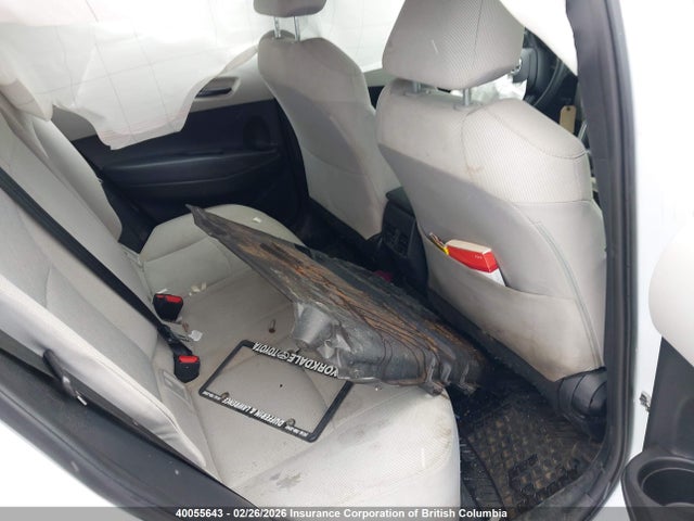 40055643 :رقم المزاد ، 7MUAAABG7NV004994 vin ، 2022 Toyota Corolla Cross L مزاد بيع