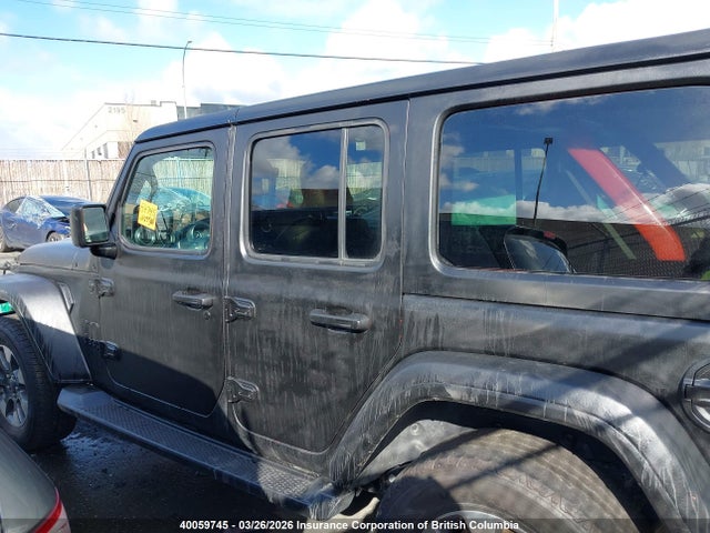 1C4HJXEN9LW178438 Jeep Wrangler Unlimited Sahara