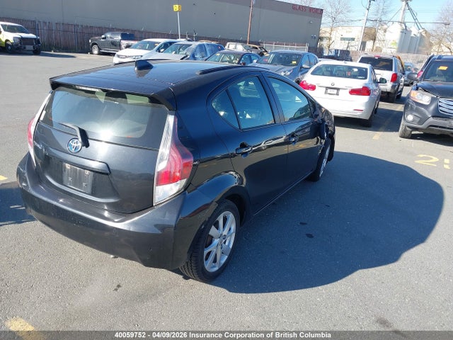 JTDKDTB36G1117396 Toyota Prius