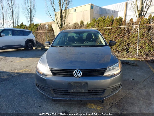 40059780 :رقم المزاد ، 3VW2K7AJ9DM282979 vin ، 2013 Volkswagen Jetta مزاد بيع