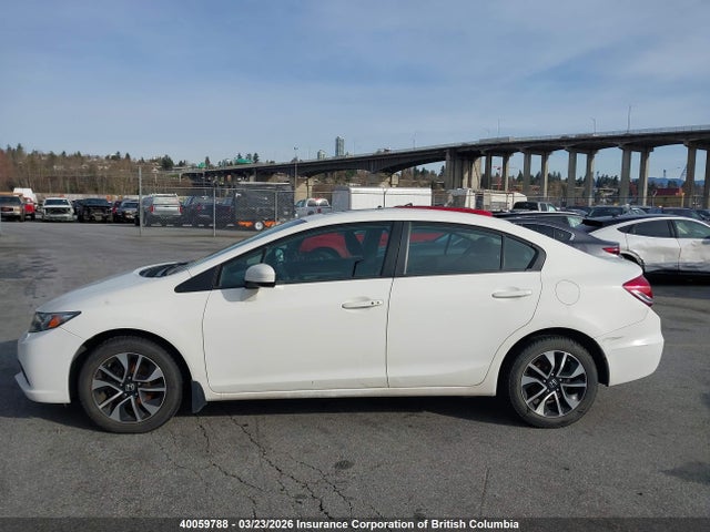 Продажа на аукционе авто 2015 Honda Civic, vin: 2HGFB2F57FH019461, номер лота: 40059788