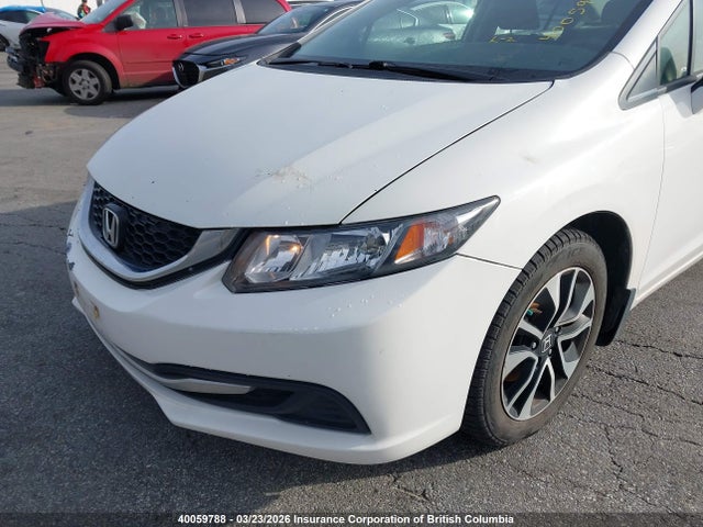 Продажа на аукционе авто 2015 Honda Civic, vin: 2HGFB2F57FH019461, номер лота: 40059788