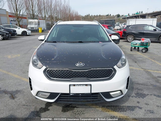 KNDCC3LC9H5085978 KIA Niro