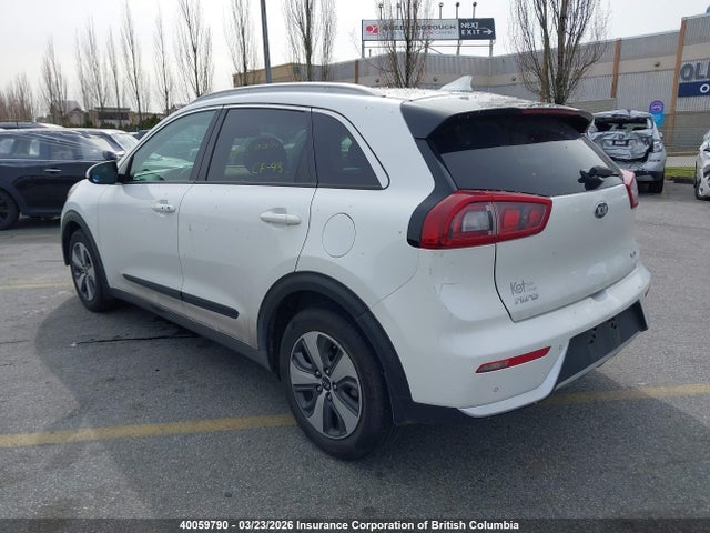 KNDCC3LC9H5085978 KIA Niro