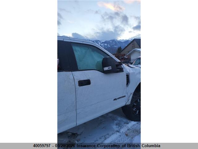 Продажа на аукционе авто 2018 Ford F350, vin: 1FT8W3BT6JEB76565, номер лота: 40059797