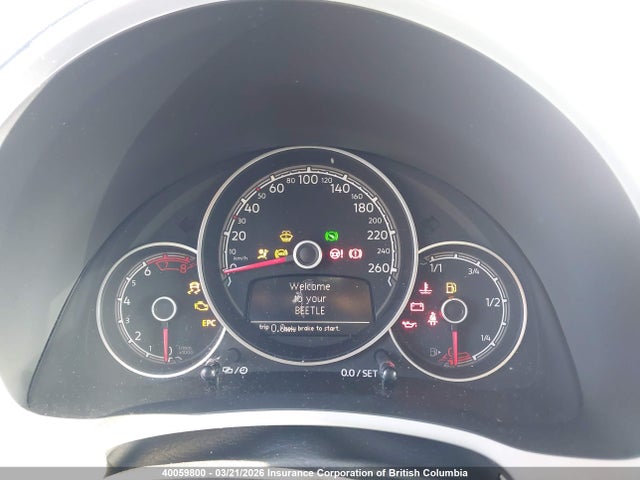 3VWJD7AT9KM700946 Volkswagen Beetle Se