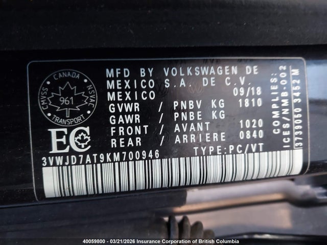 3VWJD7AT9KM700946 Volkswagen Beetle Se