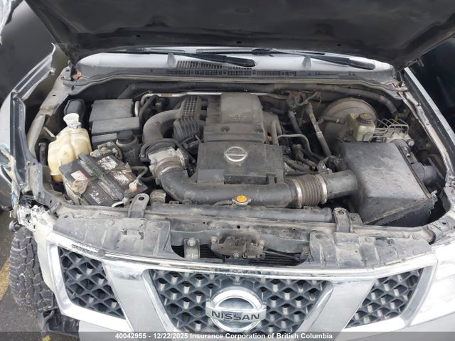 40042955 :رقم المزاد ، 5N1AR18W26C667681 vin ، 2006 Nissan Pathfinder Le/se/xe مزاد بيع