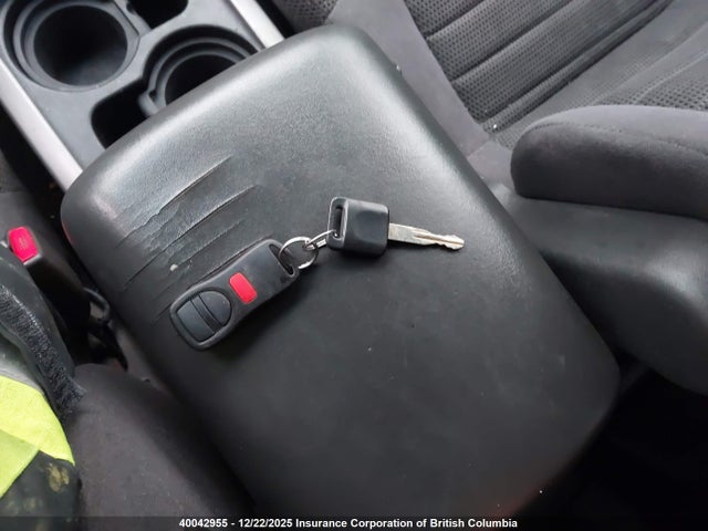 40042955 :رقم المزاد ، 5N1AR18W26C667681 vin ، 2006 Nissan Pathfinder Le/se/xe مزاد بيع