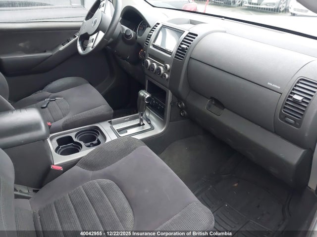 40042955 :رقم المزاد ، 5N1AR18W26C667681 vin ، 2006 Nissan Pathfinder Le/se/xe مزاد بيع
