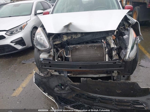 Продажа на аукционе авто 2015 Nissan Micra, vin: 3N1CK3CP4FL201965, номер лота: 40058854