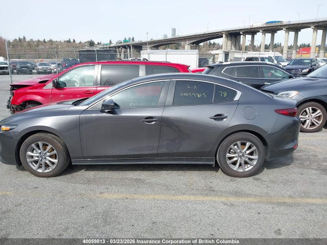 JM1BPACMXS1758367 Mazda Mazda3 Gs