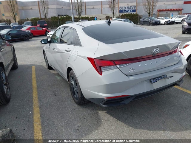 KMHLM4AG1MU130853 Hyundai Elantra Preferred Ivt