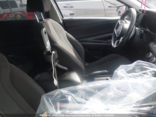 KMHLM4AG1MU130853 Hyundai Elantra Preferred Ivt