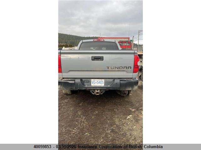 5TFDY5F13KX790296 Toyota Tundra Crewmax Sr5/crewmax Trd Pro