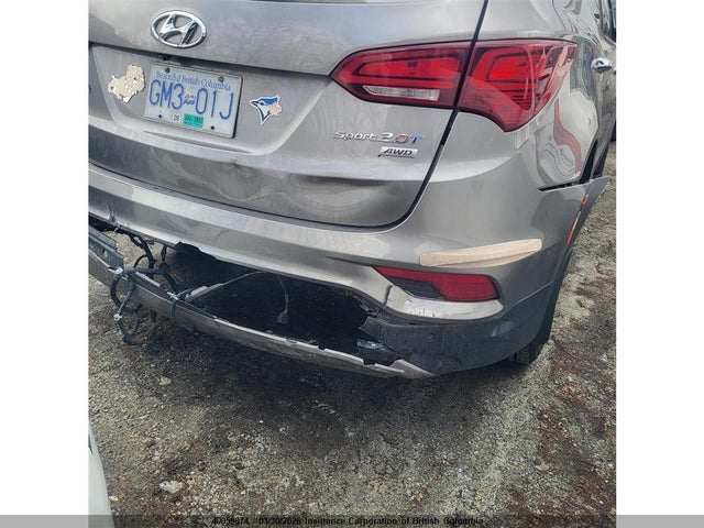 5XYZUDLA2HG471600 Hyundai Santa Fe Sport 2.0t Se