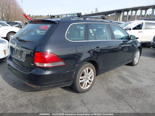 40059892 :رقم المزاد ، 3VWPL7AJXCM694085 vin ، 2012 Volkswagen Golf مزاد بيع