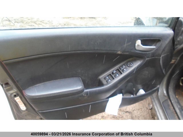 40059894 :رقم المزاد ، KNAFX4A63F5331471 vin ، 2015 Kia Forte مزاد بيع