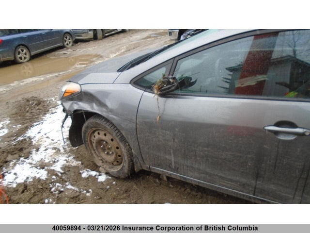 40059894 :رقم المزاد ، KNAFX4A63F5331471 vin ، 2015 Kia Forte مزاد بيع
