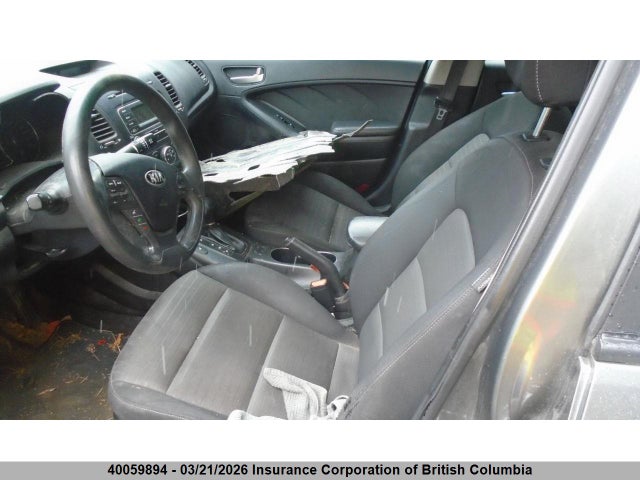 40059894 :رقم المزاد ، KNAFX4A63F5331471 vin ، 2015 Kia Forte مزاد بيع