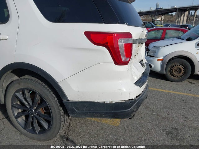 40059908 :رقم المزاد ، 1FM5K8D84JGB95751 vin ، 2018 Ford Explorer Xlt مزاد بيع