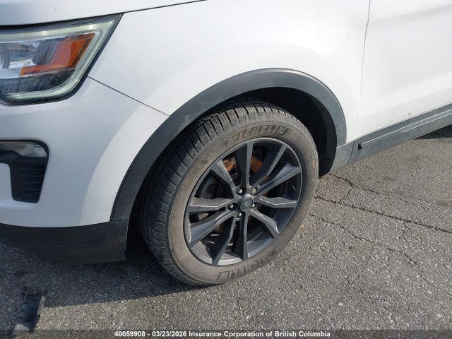 40059908 :رقم المزاد ، 1FM5K8D84JGB95751 vin ، 2018 Ford Explorer Xlt مزاد بيع