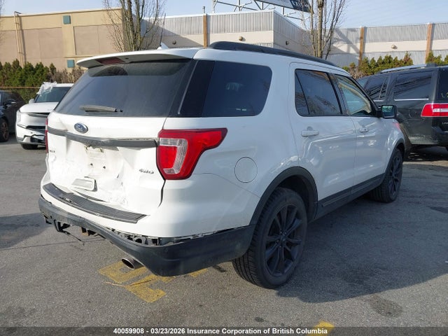 40059908 :رقم المزاد ، 1FM5K8D84JGB95751 vin ، 2018 Ford Explorer Xlt مزاد بيع