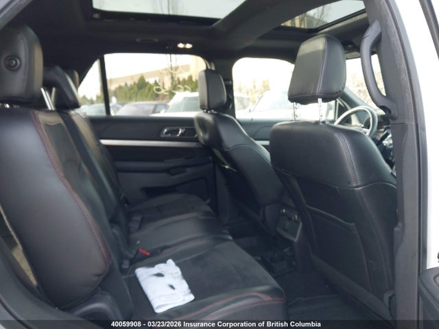 40059908 :رقم المزاد ، 1FM5K8D84JGB95751 vin ، 2018 Ford Explorer Xlt مزاد بيع