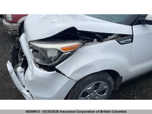 40059913 :رقم المزاد ، KNDJN2A25F7796567 vin ، 2015 Kia Soul مزاد بيع
