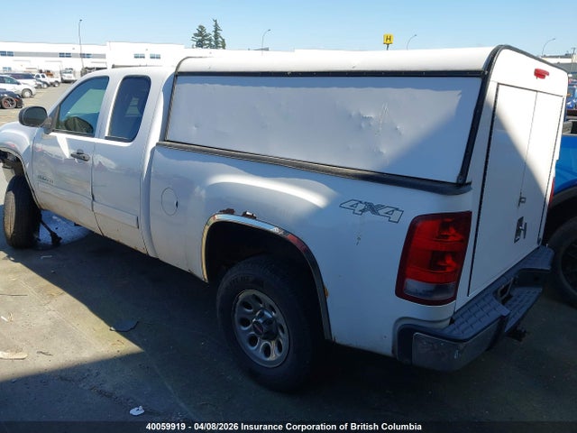 40059919 :رقم المزاد ، 1GTR2VEA7BZ423897 vin ، 2011 Gmc Sierra K1500 Sle مزاد بيع